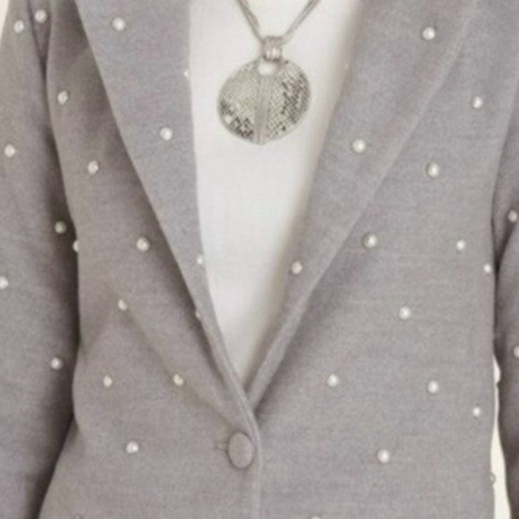 NWOT Chico's Faux-Pearl Embellished Gray Jacket - Picture 3 of 6